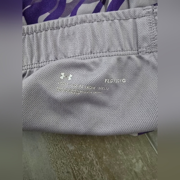 Under Armour Purple Patterned Shorts - Picture 7 of 7